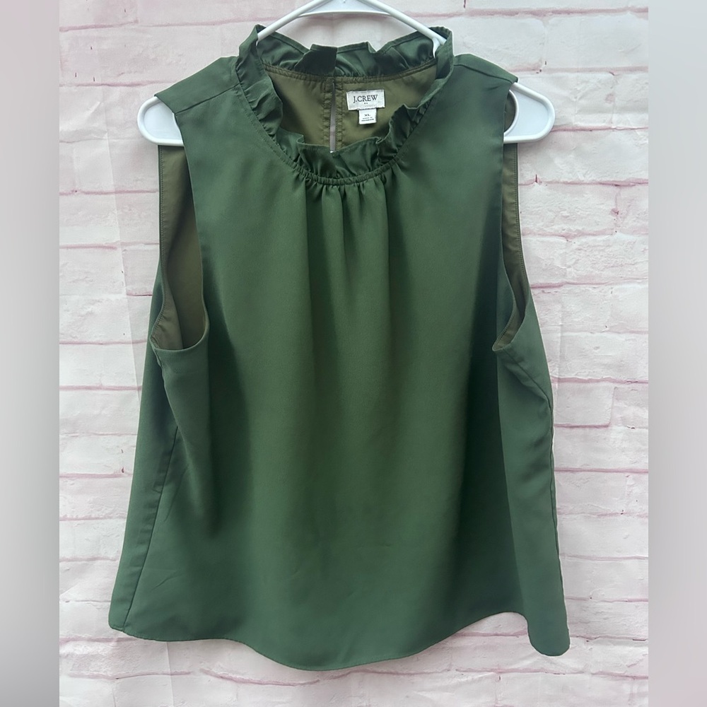J Crew size XL ruffle neck green sleeveless shell blouse